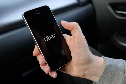Rechter: chauffeurs Uber in loondienst